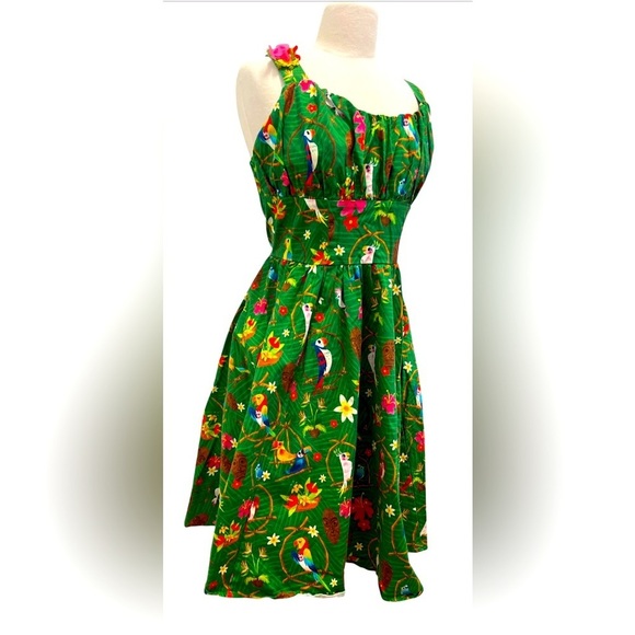 DISNEYLAND PARKS TIKKI ROOM Green Asymmetrical Sundress - Picture 6 of 9